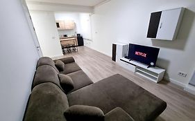 Apartament Cwa 2 Aeroport Otopeni